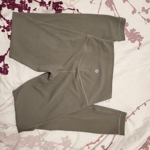 Lululemon Align Pant 25' Sage Green Size 2